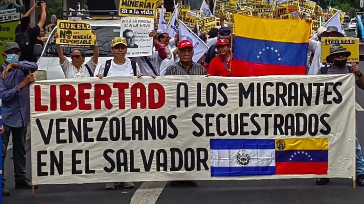 Que EVALÚEN LEGALIDAD de la DETENCIÓN: abogados en El SALVADOR piden libertad de venezolanos