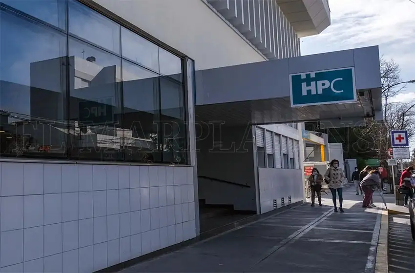 El único paciente conectado a un respirador artificial sigue "estable"