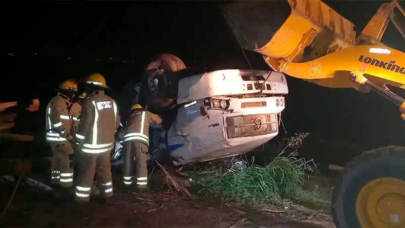 Fatal vuelco de un camión en Ruta 26: se conoció la identidad de los fallecidos