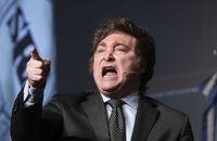 Milei le pidió a Kicillof que renuncie para que Nación intervenga la provincia