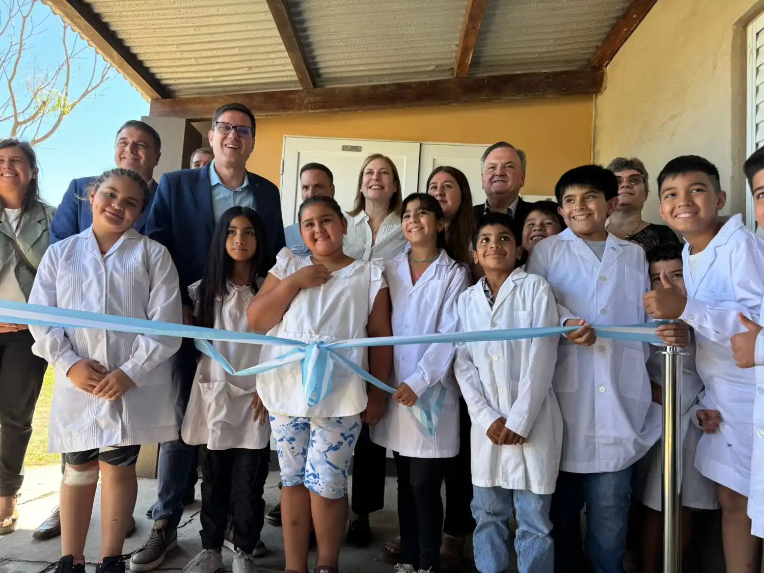 El ministro José Goity puso en valor el avance en materia de educación.