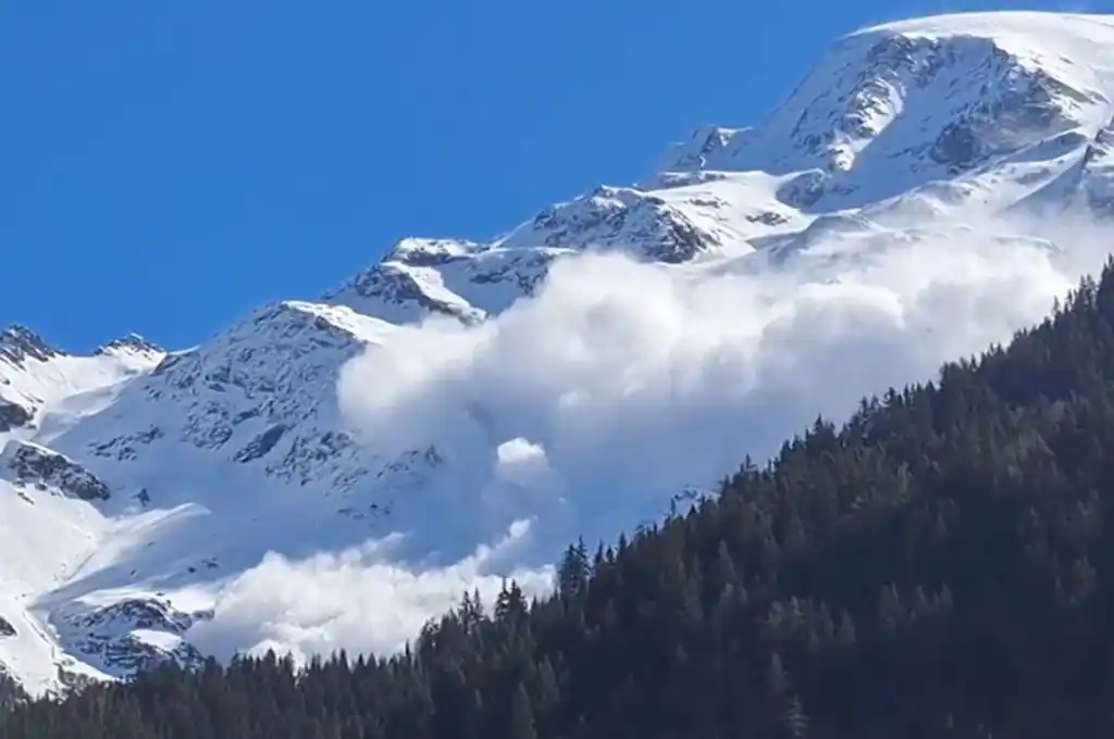 Avalancha en los Alpes franceses: al menos cuatros personas murieron