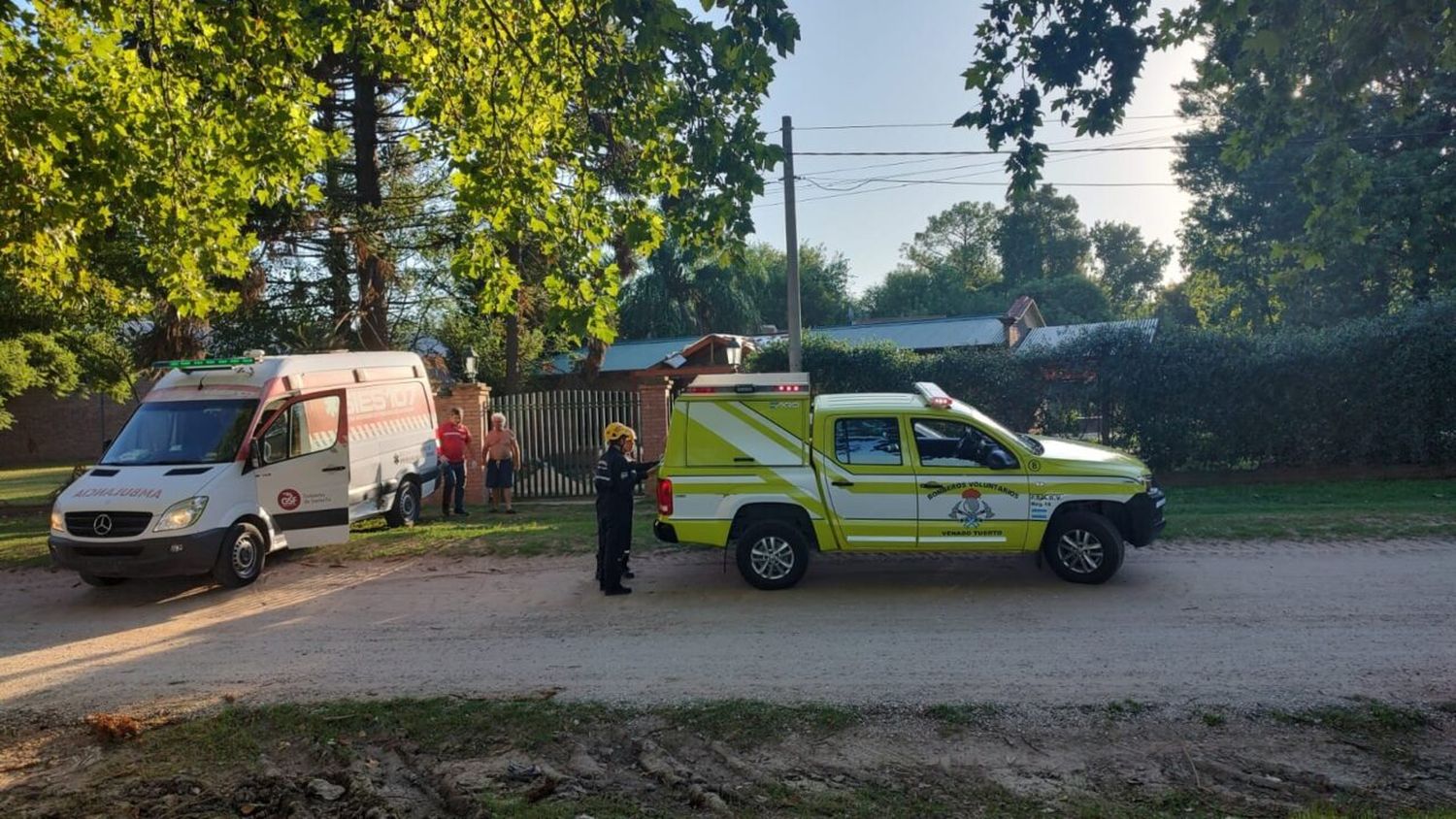 Venado Tuerto: Bomberos asistieron a un hombre que cayó en altura