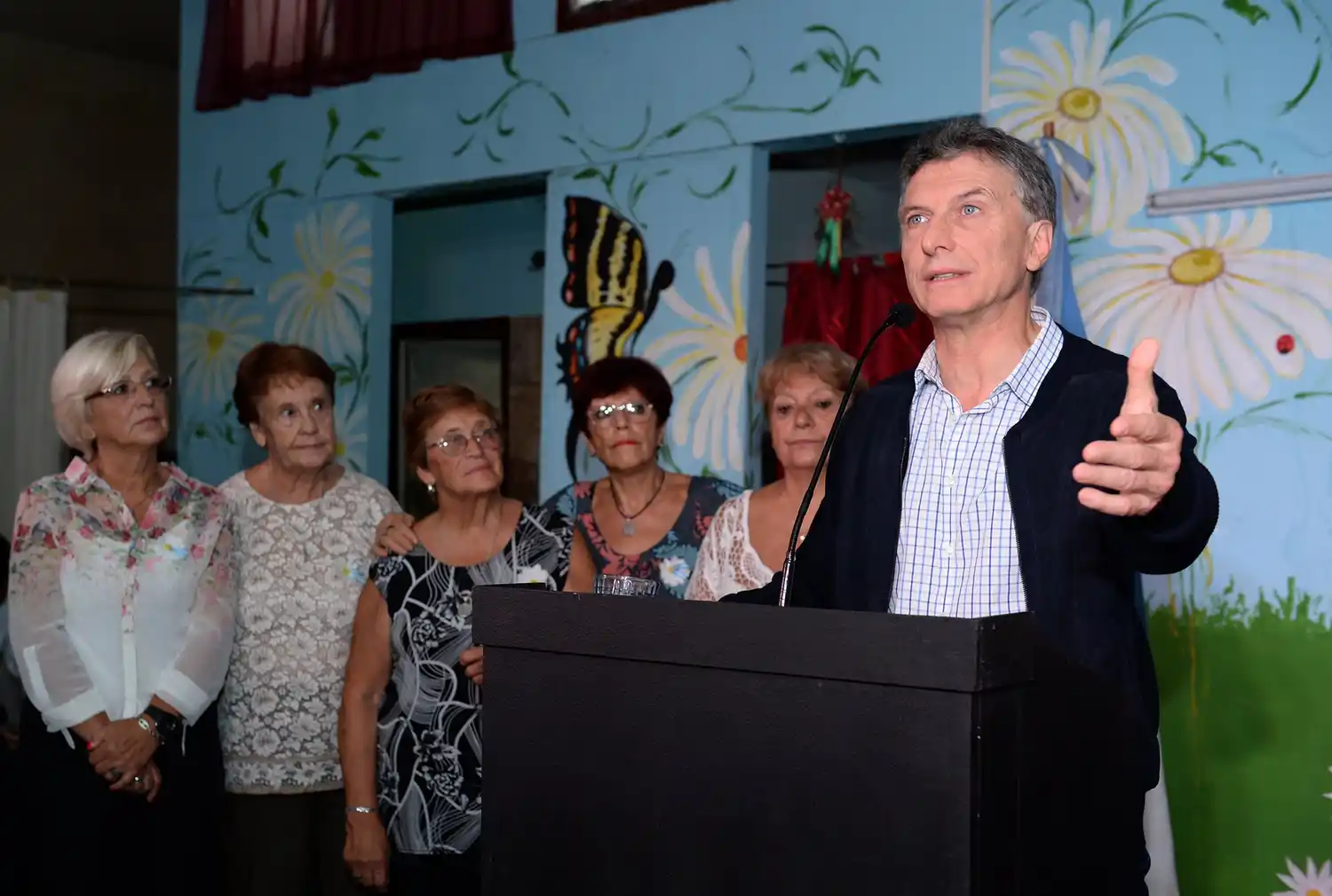 Mauricio Macri anunció un paquete de medidas sociales