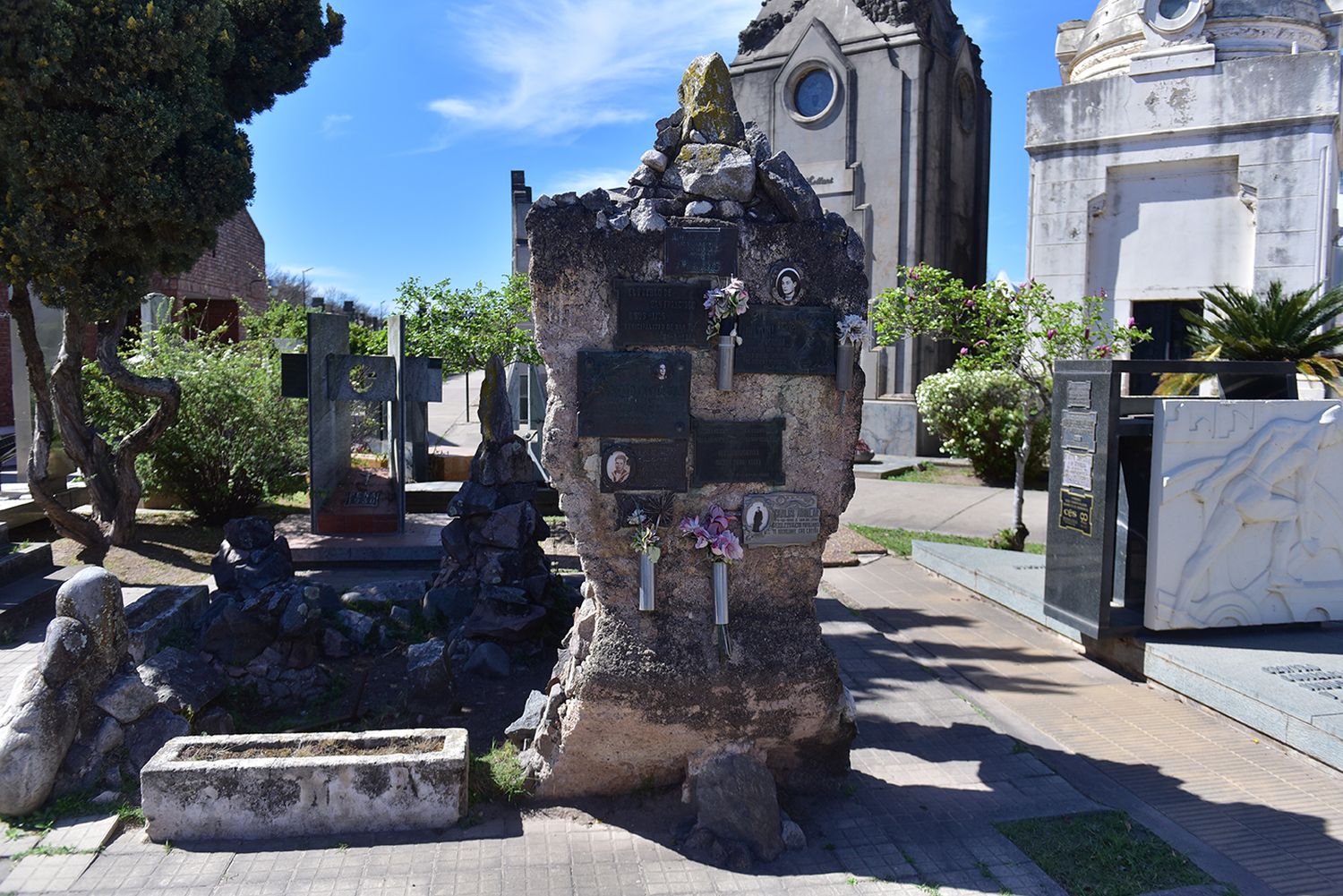 El homenaje a los marinos se inauguró el 31 de octubre de 1949