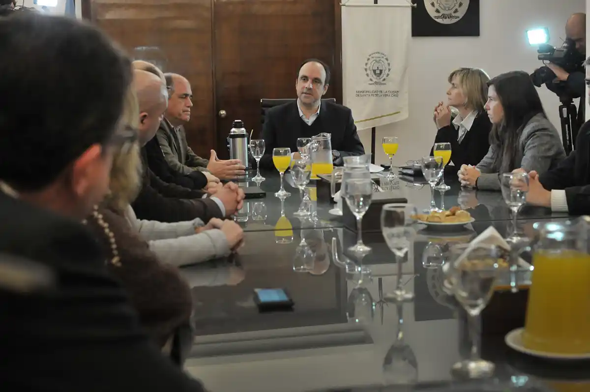 Se presentó el proyecto de refuncionalización de calle Mendoza