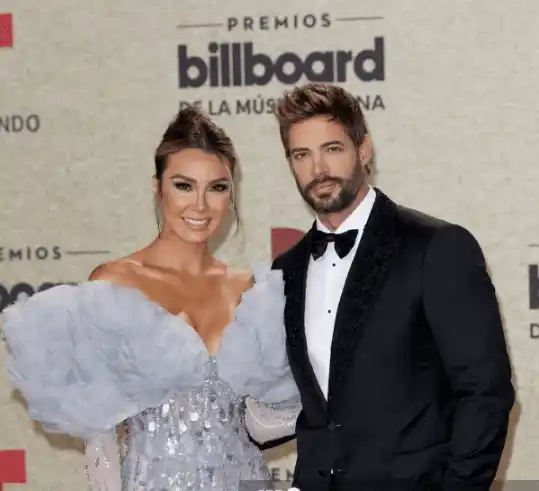 William Levy y Elizabeth Gutiérrez. Foto AFP