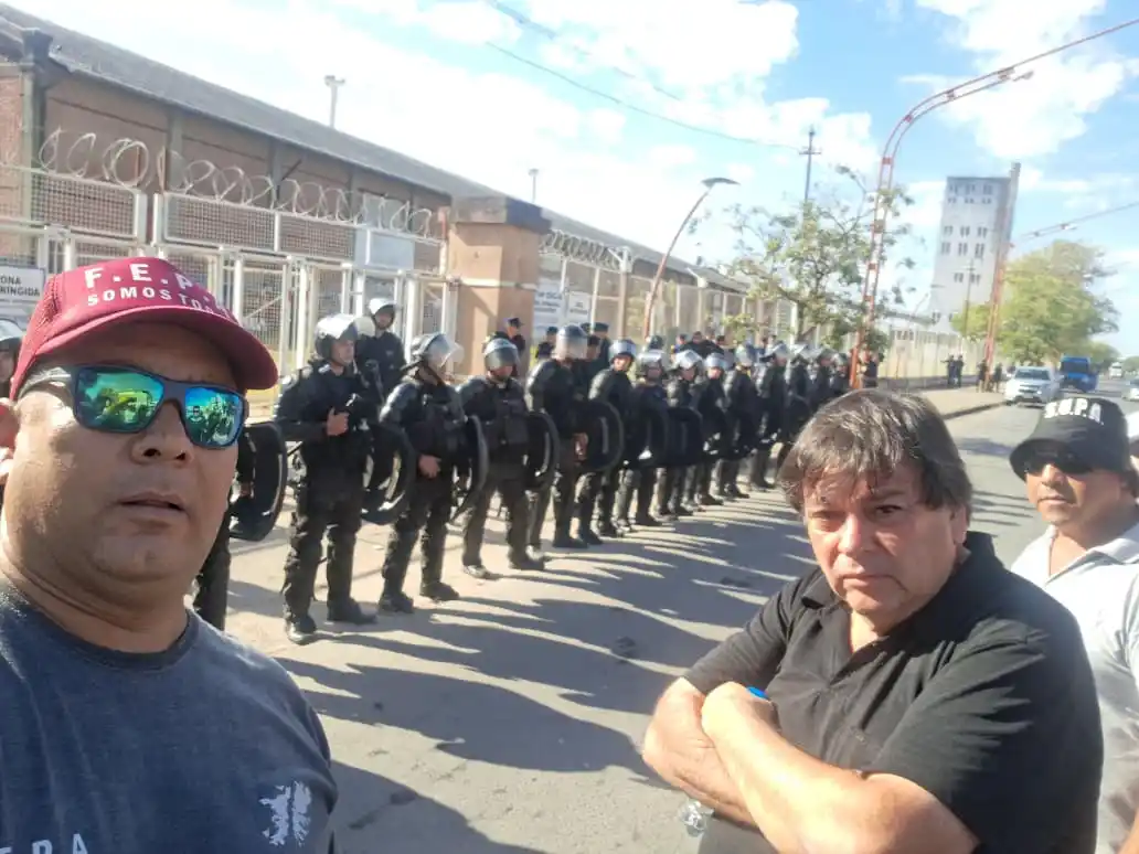 Conflicto portuario en Concepción del Uruguay: la FEPA declaró el estado de alerta y la Provincia dictó la conciliación obligatoria