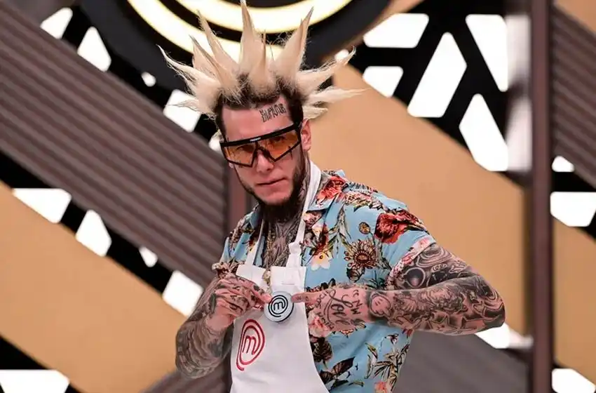 «Magia, Rock and Roll»: del truco de la llamarada al exabrupto con el jurado, la noche de Alex Caniggia en Masterchef Celebrity