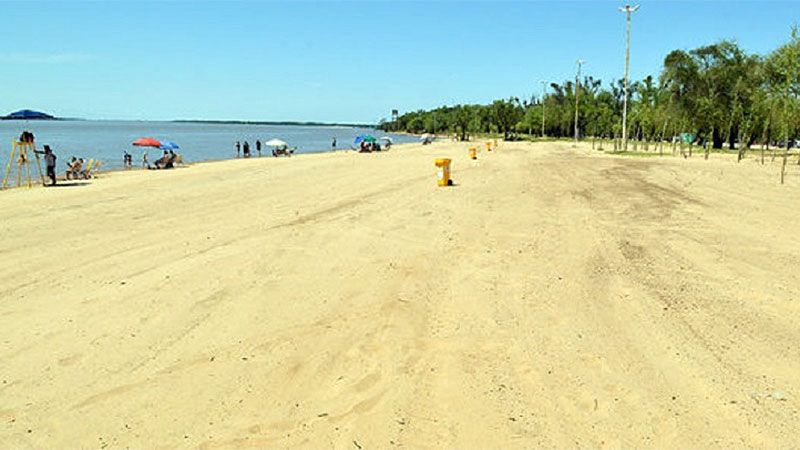Banco Pelay: Un hombre jugó al vóley y murió al ingresar al agua