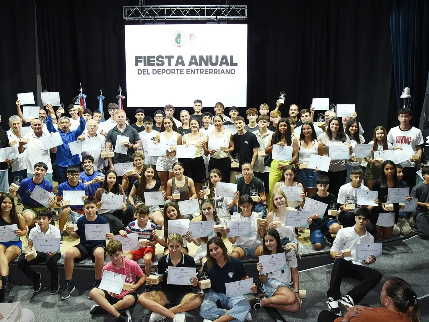 110 deportistas de Entre Ríos fueron destacados por la provincia