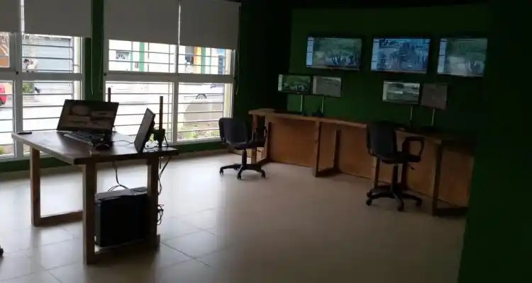 Encrucijada por empleados para las cámaras de seguridad
