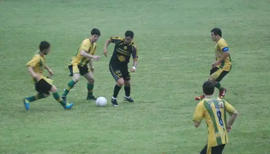 Sarmiento ganó y la fiesta fue toda verde y amarilla 