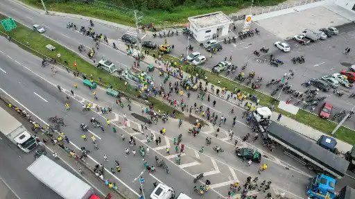 ¿SE PRENDIÓ BRASIL?  Protestas en 11 estados y el distrito federal tras derrota de Bolsonaro
