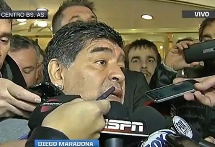 Maradona: “Intenté hablar por todos los medios con Messi y no pude”