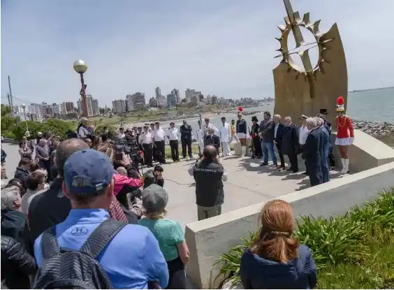 Homenaje a 35 años de la Expedición Atlantis