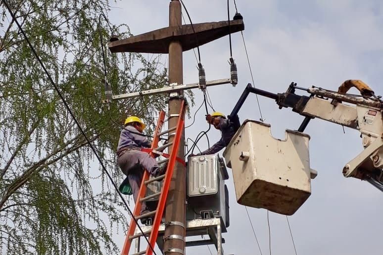Anuncian cortes de energía alternados en un sector de Venado