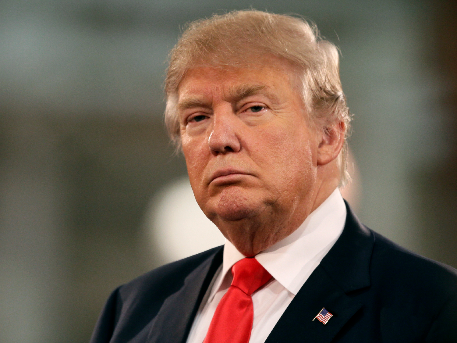 Trump dice que la masacre de Las Vegas fue obra de un "hombre demente" pero volvió a evitar hablar de armas