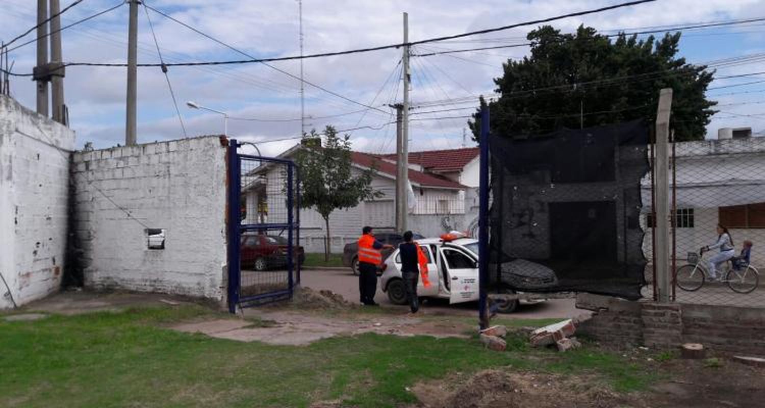 Traslado de un menor: Preparativos en el Estadio, donde aterrizará un Helicóptero Sanitario