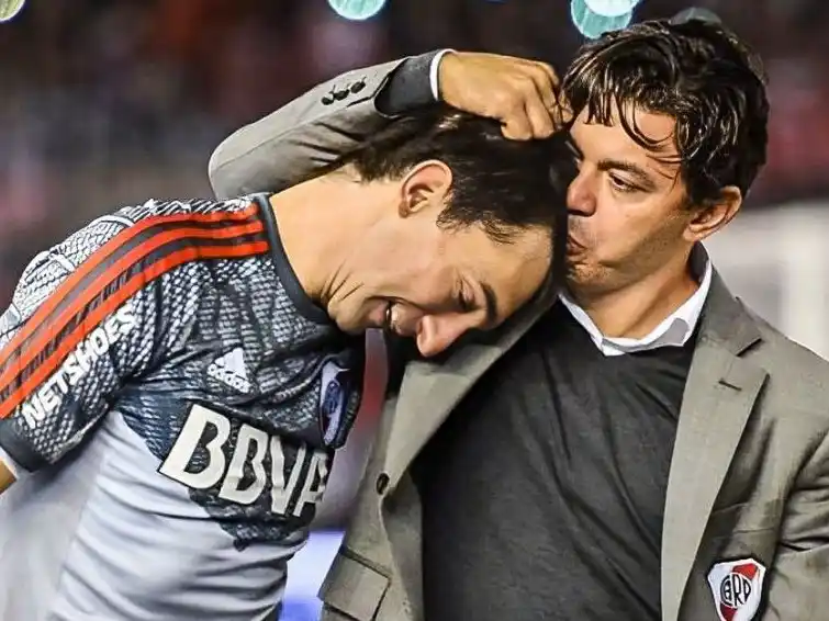 Barovero, junto a Gallardo, en su etapa como arquero de River.