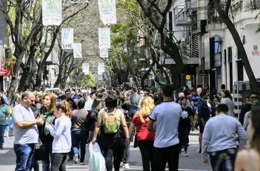 Tras el éxito por el Día de la Madre, buscan volver a peatonalizar calle San Luis para las compras navideñas