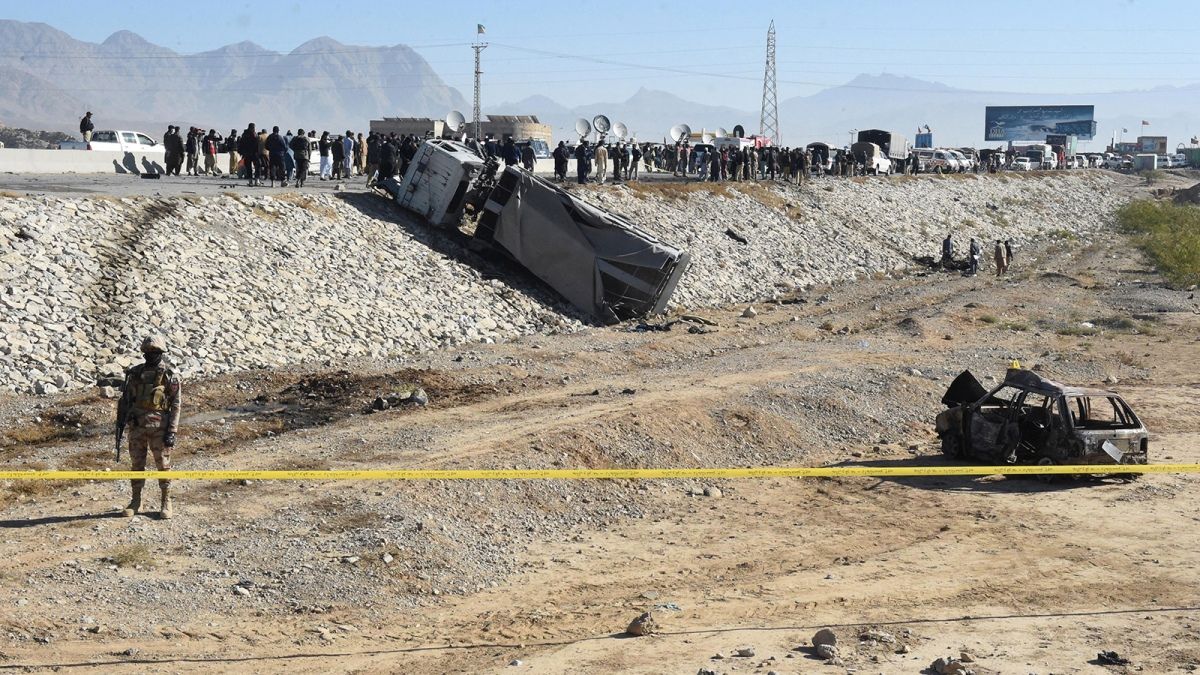 Atentado suicida en Pakistán: al menos cuatro muertos y 23 heridos