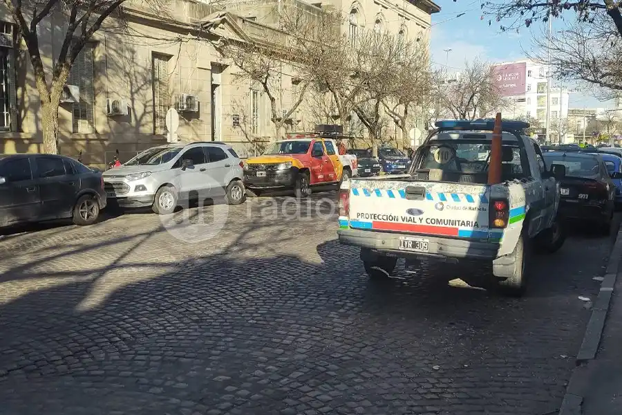 Principio de incendio en Jefatura con tránsito cortado: ¿qué fue lo que ocurrió? 
