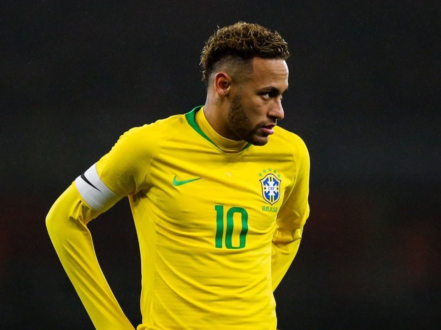 Neymar vuelve a ser convocado en Brasil después de un año