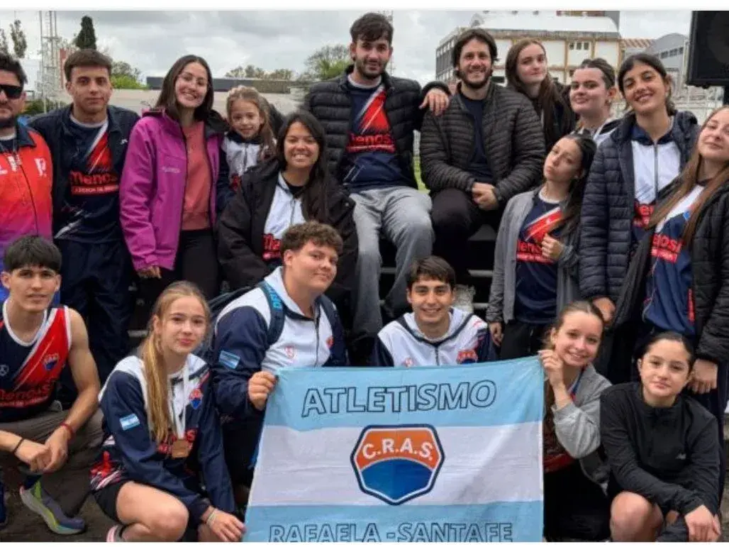 Los atletas rafaelinos del CRAS con buenas performances en la Copa Snata FE. Foto:Todo a Pulmón