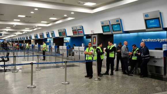 Aerolíneas: el Gobierno logró resolver la renuncia de un gerente y avanza con la privatización en el Congreso