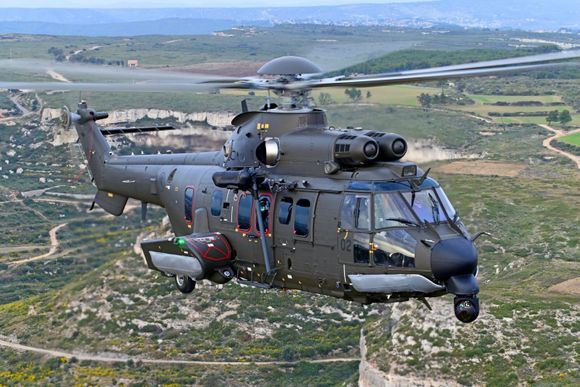 Singapur recibió 2 nuevos helicópteros Airbus H225M