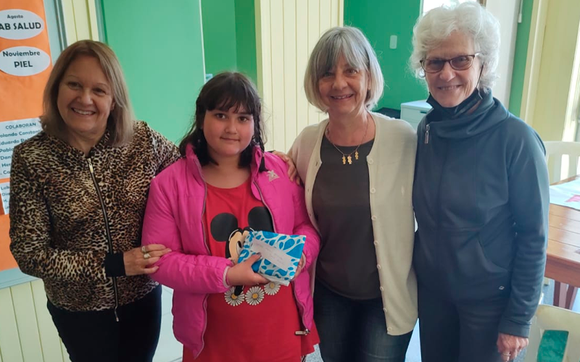 Maribel tiene 10 años y se cortó el pelo para donarlo: “Espero que otros niños puedan disfrutarlo”