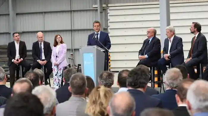 El Gobierno anunció un programa  de créditos a pymes por  500.000 millones de pesos