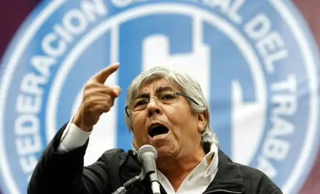 Moyano le advirtió al Gobierno: "No metan miedo con posibles despidos"