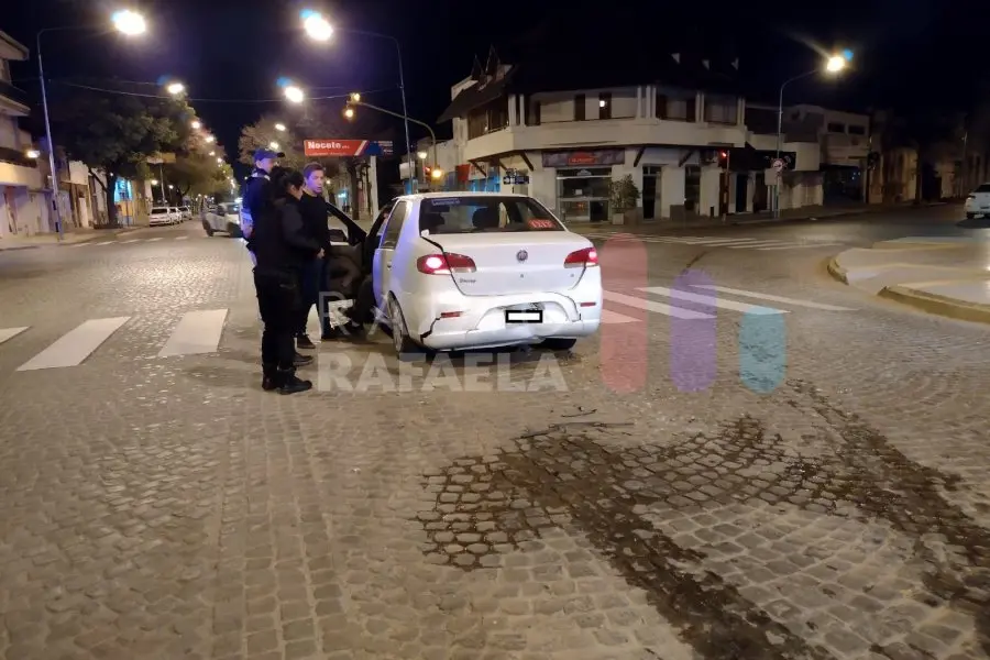 Porteño terminó en la comisaría por protagonizar un fuerte choque en Avenida Santa Fe y luego huir