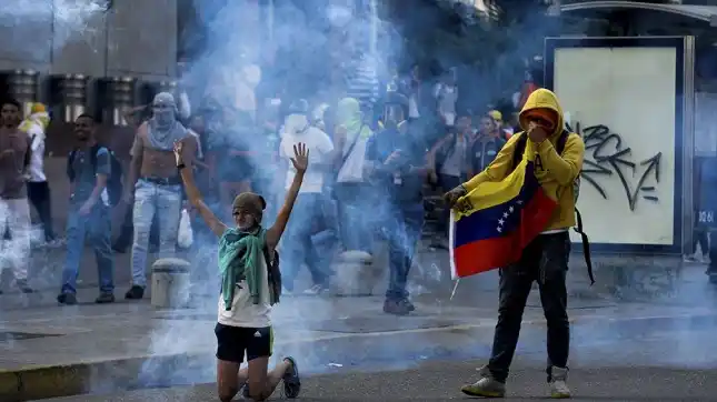 Recrudece la violencia en Caracas: ya son ocho los muertos