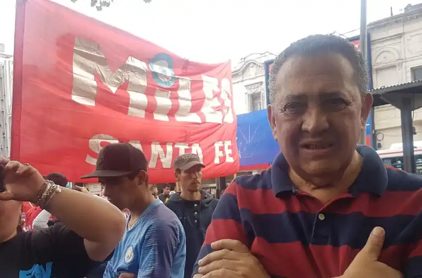 Luis D’Elia en Rosario: «Va a haber grandes convulsiones sociales en la Argentina»