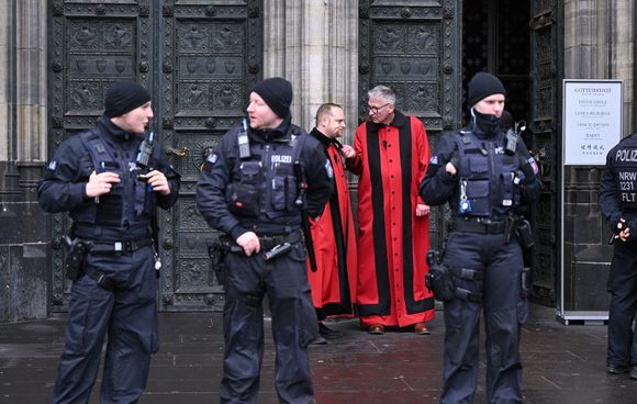 FRUSTRAN ATENTADO en Nochevieja en Alemania