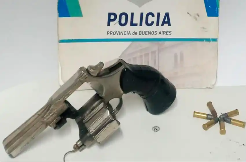 Armado, eludió un control policial en Nuevo Golf