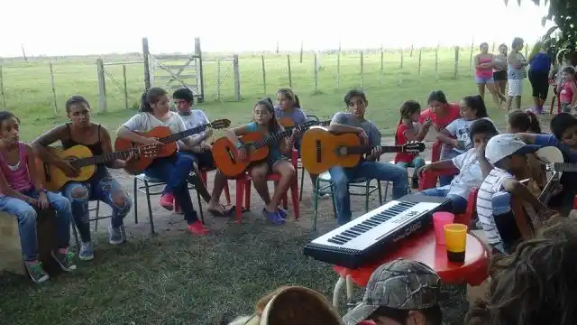 “A nivel provincial,  el muy buen nivel de la escuela es
fruto del trabajo de mucho tiempo”
