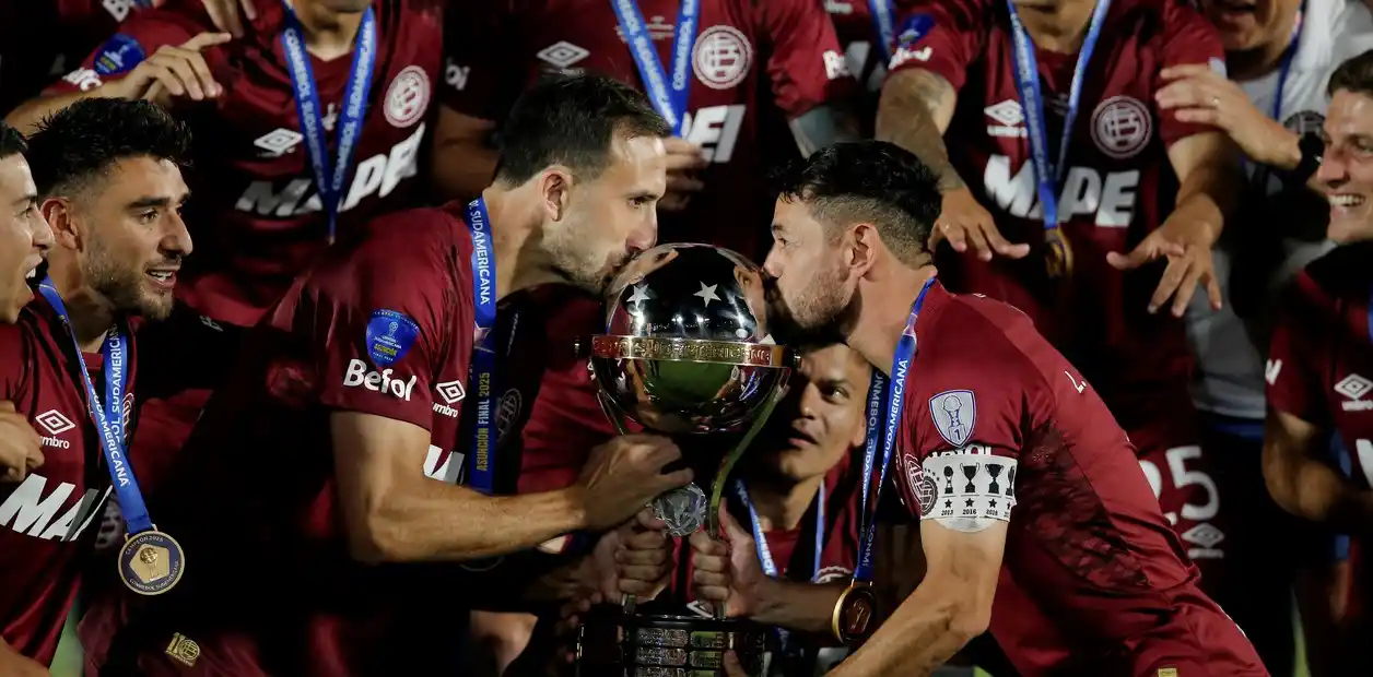 lanus campeon sudamericana - 1