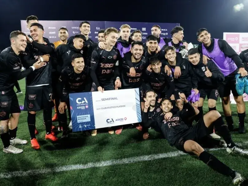 El Calamar venció 1 a 0 al Pincha y enfrentará a Atl.Tucumán en semis . Foto:Coap Argentina