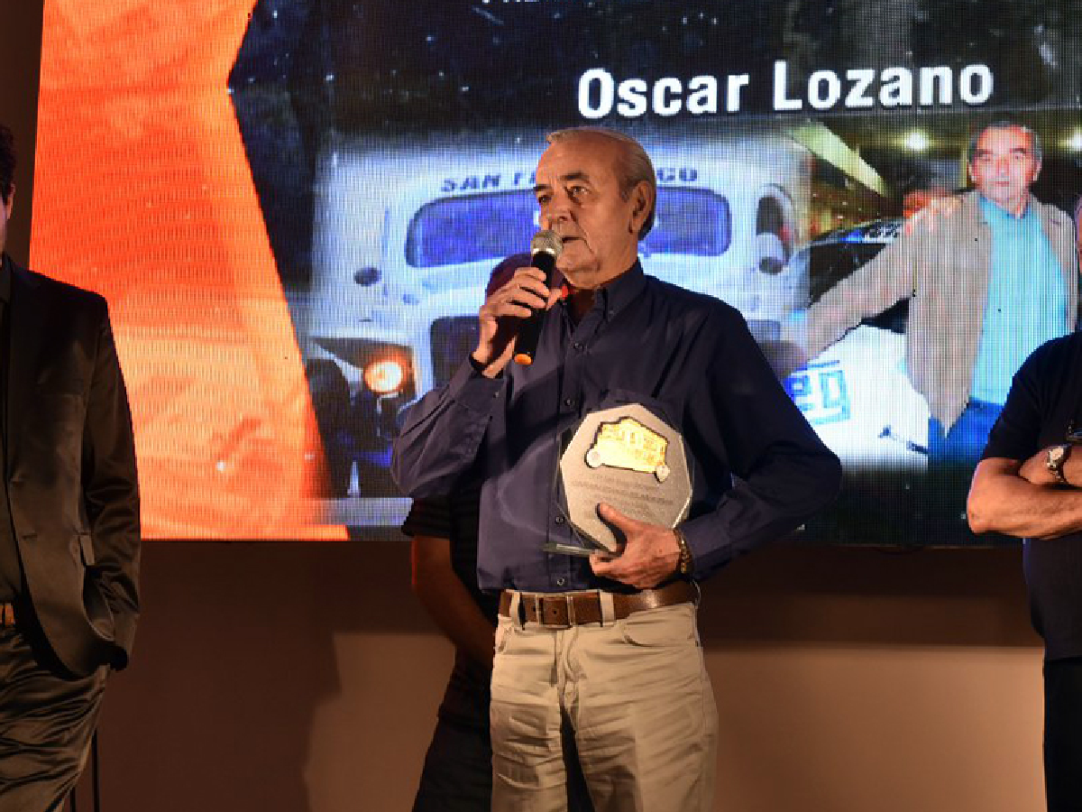 Falleció Oscar Lozano, un emblema del periodismo ciclístico 