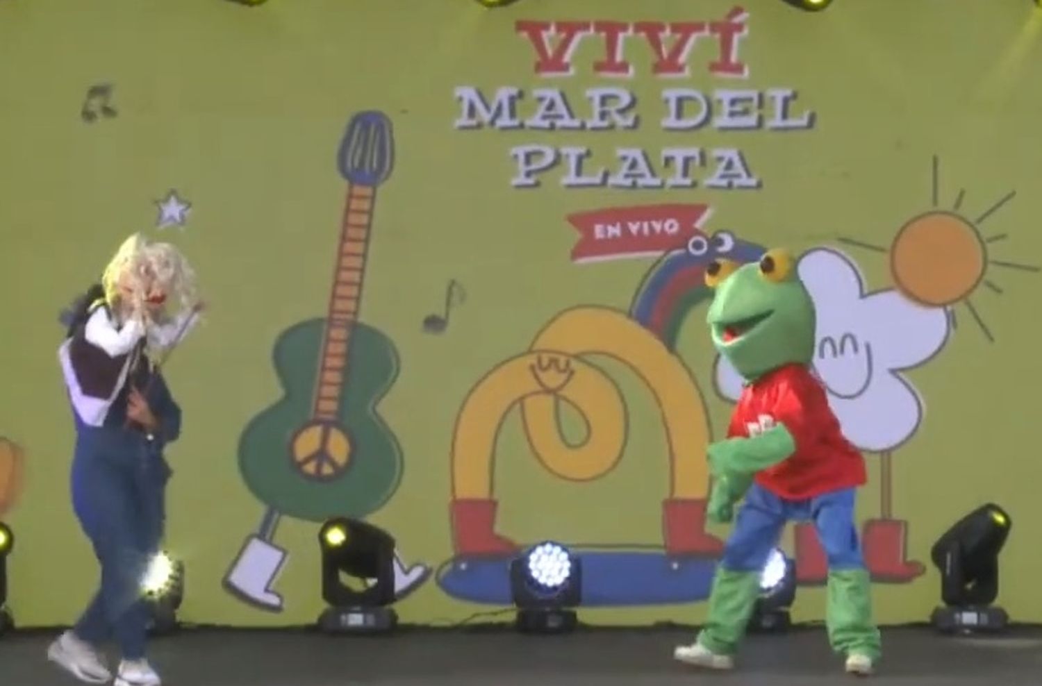 Más críticas por el "despilfarro de fondos públicos" en un evento de vacaciones