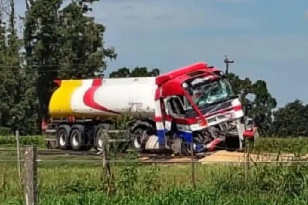 El camión cisterna involucrado.