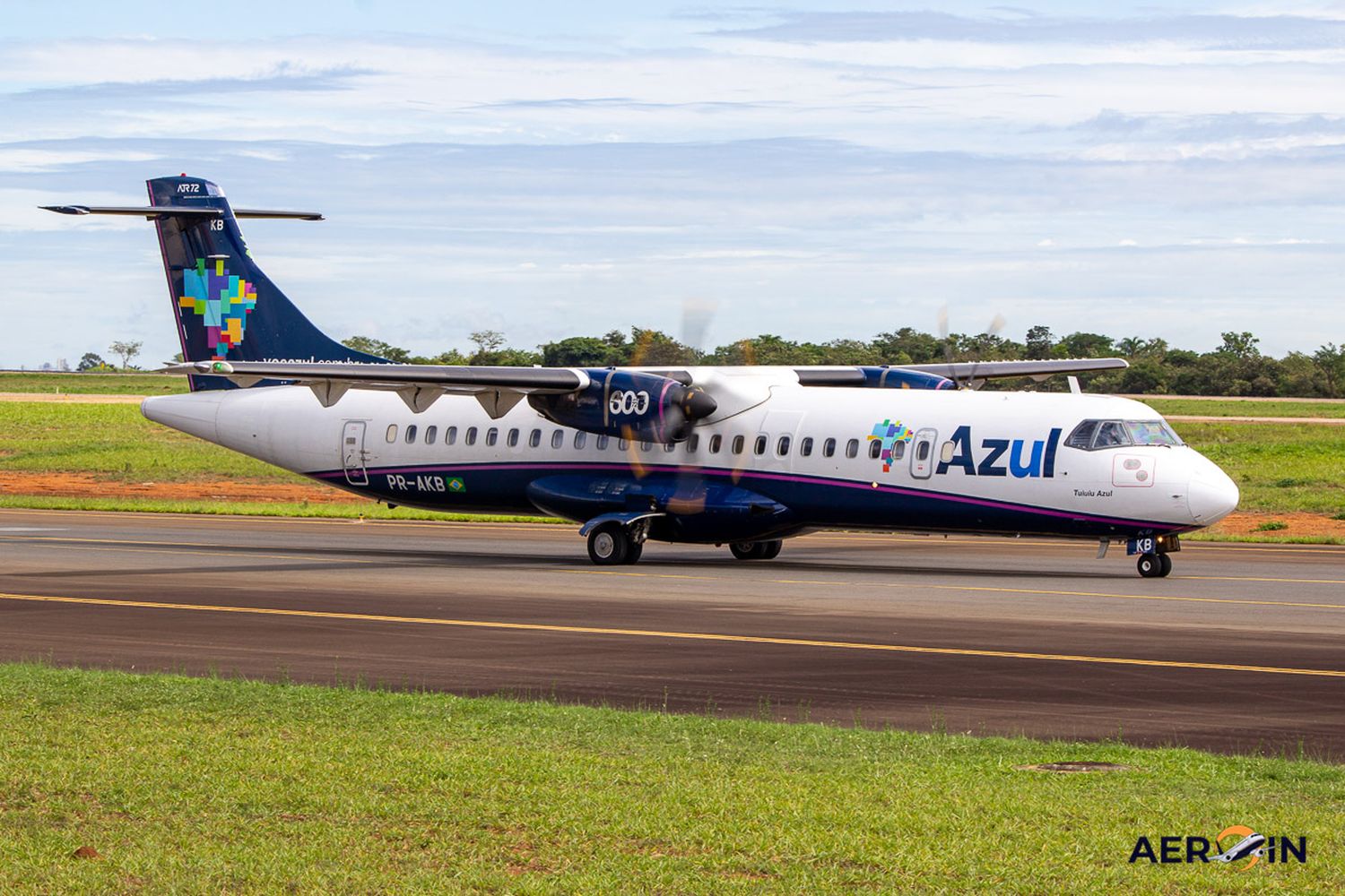 Azul to have flights to Blumenau and will add operations to Navegantes for Oktoberfest