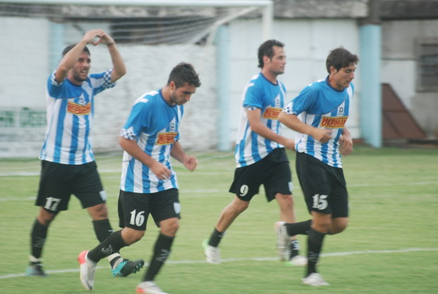 Juventud ganó un partido increíble en tiempo adicional