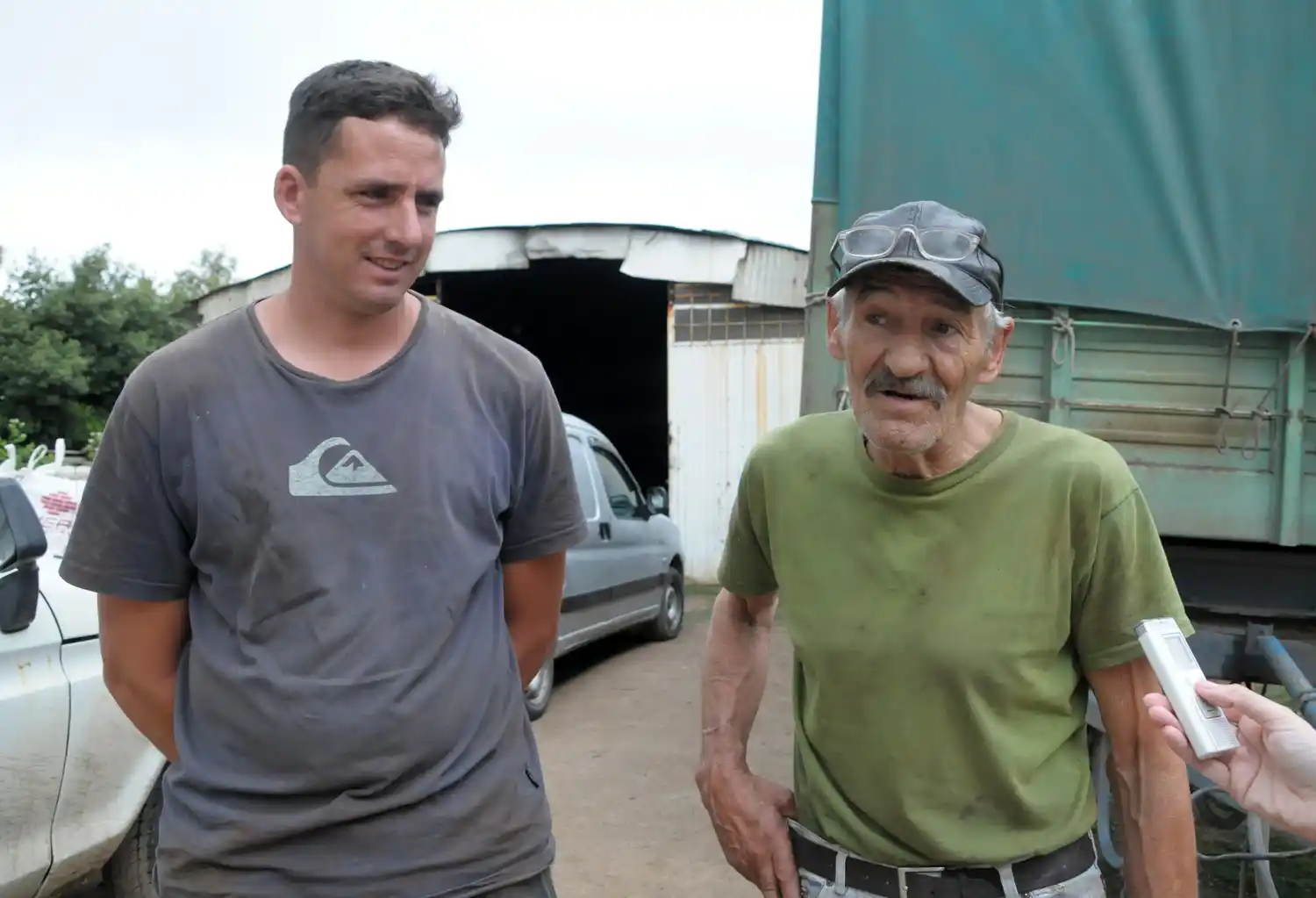 Vecinos de Trabajadores Municipales y Tucumán están cansados de los robos y exigen respuestas