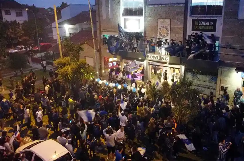 Con Lalli como figura, Argentinos del Sud se coronó campeón por primera vez de la Liga Marplatense