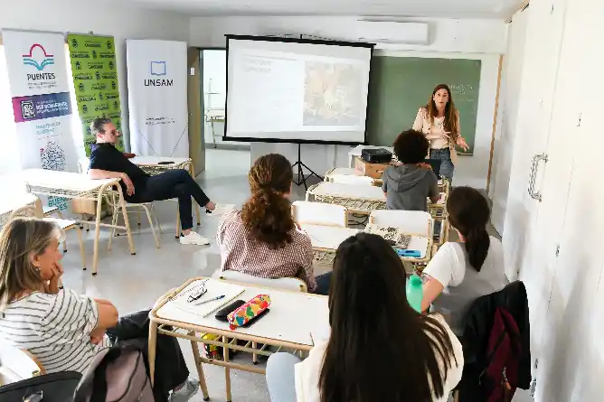 Bionegocios en el Centro Universitario de Chascomús